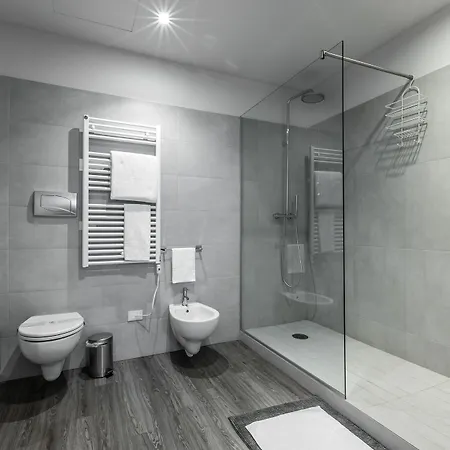 スタジオ デアンジェリ 4*