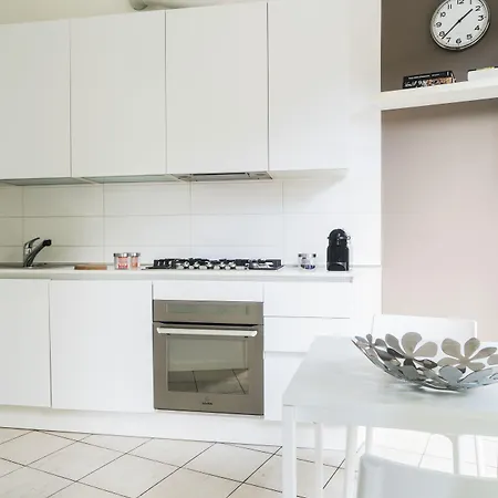 Appartement Brera In Garibaldi Milan