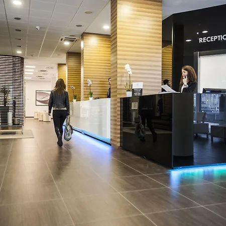 Degli Arcimboldi Milán