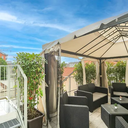 Khl - Sansiro, 펜션 *