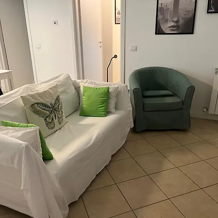 Appartement Luminoso Trilocale Affori Centro