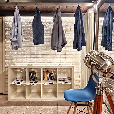 شقة Loft Centro, 10 Min From Duomo *