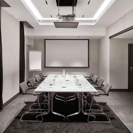 Hyatt Centric 4*