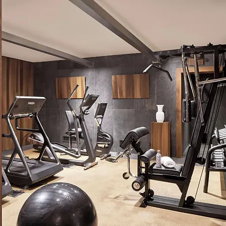 Hyatt Centric 4*