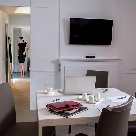 モンテナポレオーネ スイーツ 4*