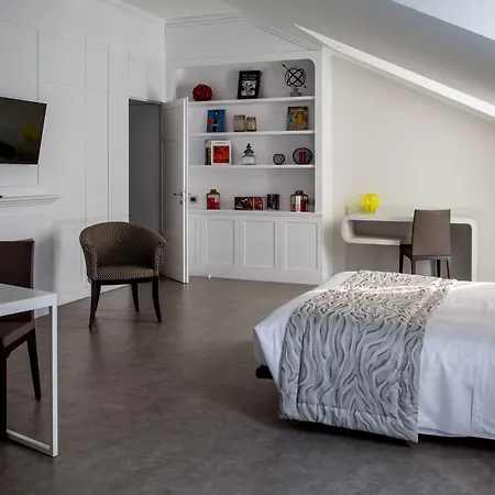 Appart hôtel Montenapoleone 4*