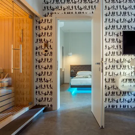 Montenapoleone Lejlighedshotel 4*