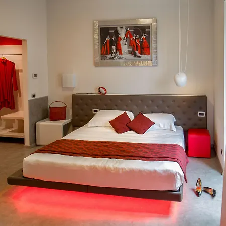 Montenapoleone Lejlighedshotel 4*