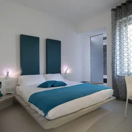 Duomo 4* מילאנו