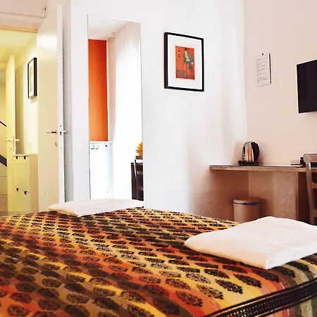 Room Inn Milán