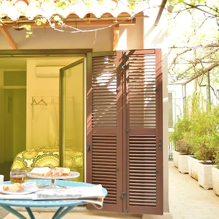 Couette-café Room Inn Milan