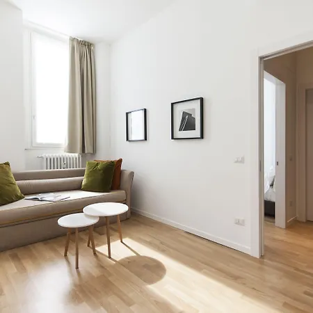 Brera In San Babila Appartement *