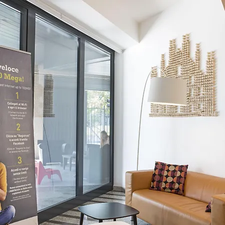 San Siro מלון 3*