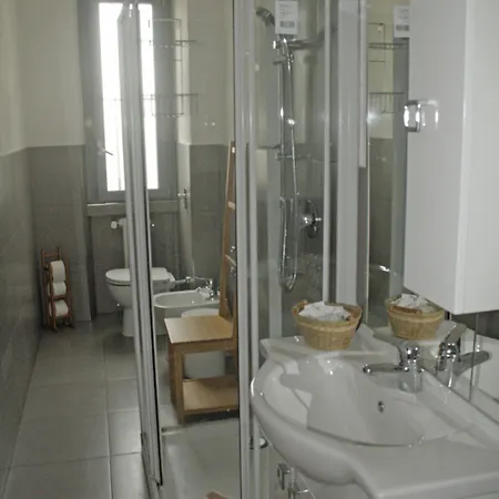 I Am Here - Gioia 71 밀라노