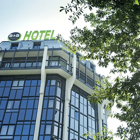 B＆b サン シーロ 3*