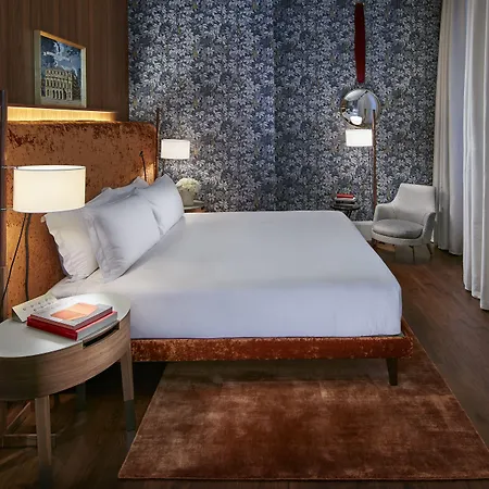 Mandarin Oriental, Ξενοδοχείο