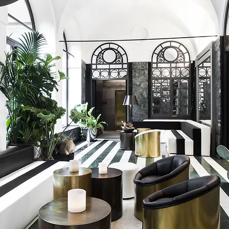 Hotel Senato Milan