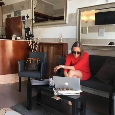 Marte Hotel 2*
