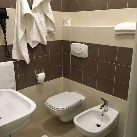 Montecarlo Hotell Milano