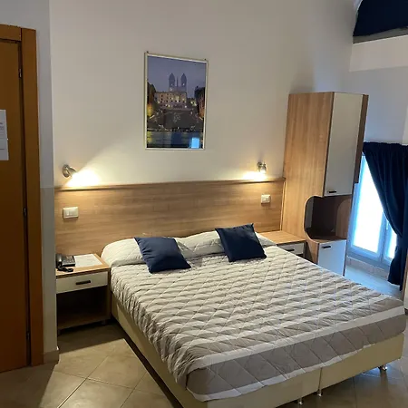 Montecarlo 3* Milano