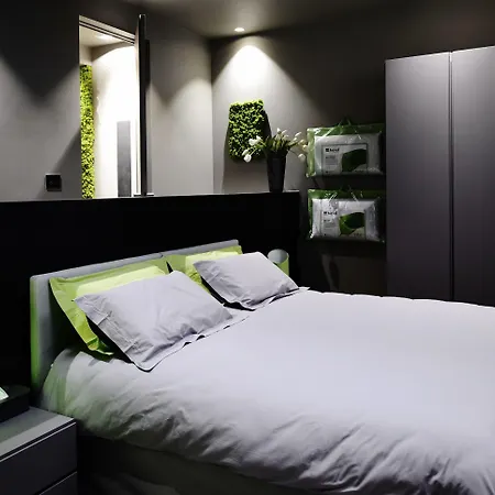 Miloft Guest Rooms And Terrace Bed & Breakfast Milan