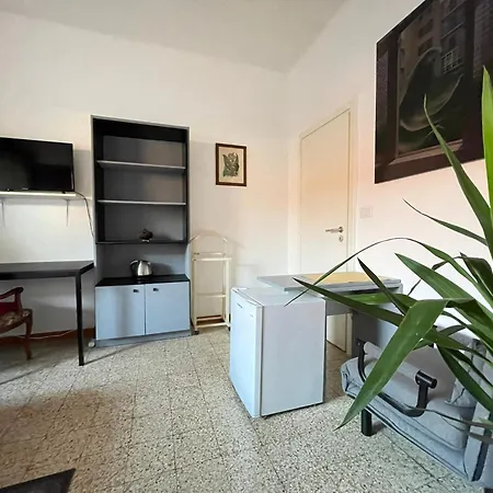 Проживание в семье Living Bedroom