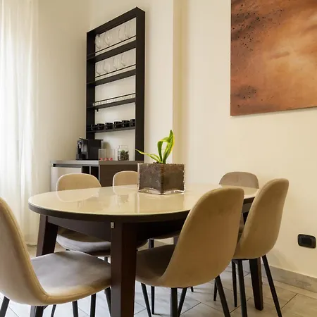 아파트 Stylish In Bocconi With Patio - Porta Romana