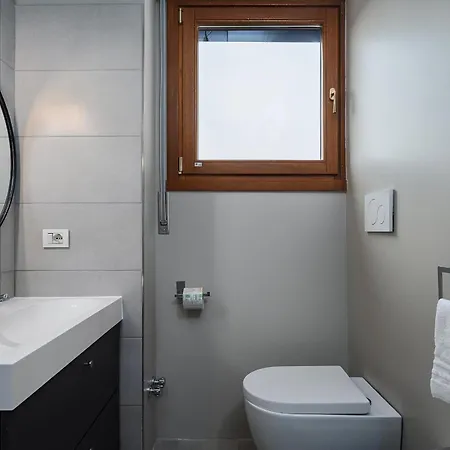 Classbnb - Two Stylish In The Moscova Area, 250m From Metro Line M2