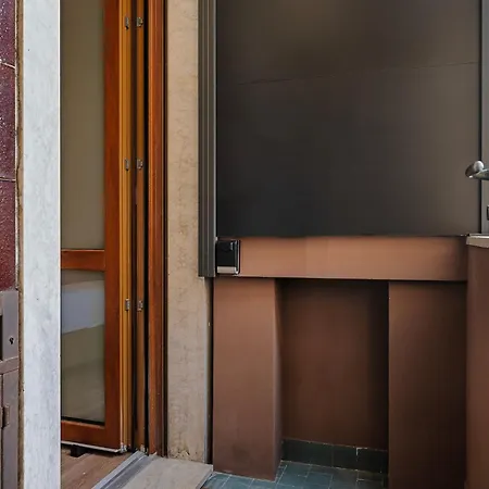 아파트 Classbnb - Stylish In The Moscova Area, 250 M From Metro Line M2