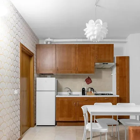 Newly Renovated Homely Flat St Lorenzo Apartmán