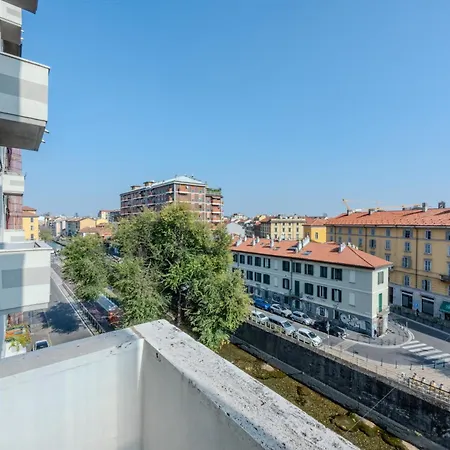 Easytopstay - Naviglio White Bliss شقة