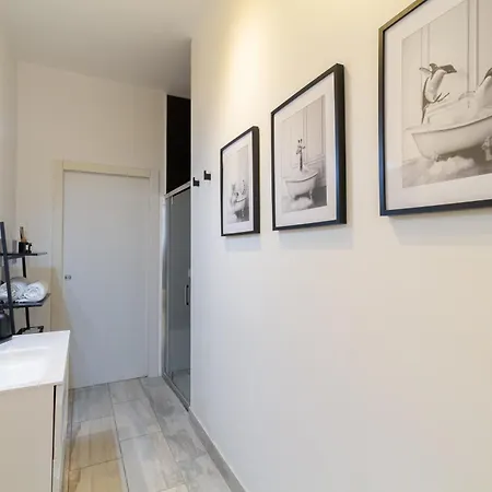 Appartamento Stylish In Bocconi With Patio - Porta Romana Milano