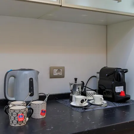 شقة Family Apartment, Duomo 12 Min Walk, 5 Guests, Near Covered Parking
