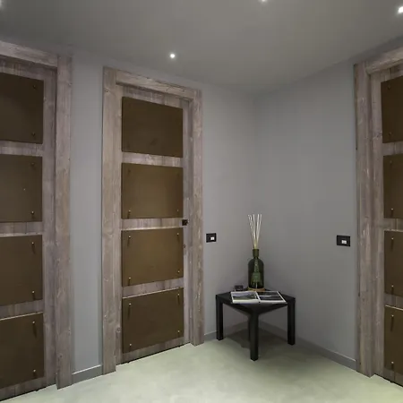 米兰之屋旅馆 招待所