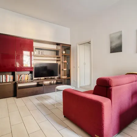Just Urban Stays - Accogliente Bilocale Navigli - Design District Apartment *