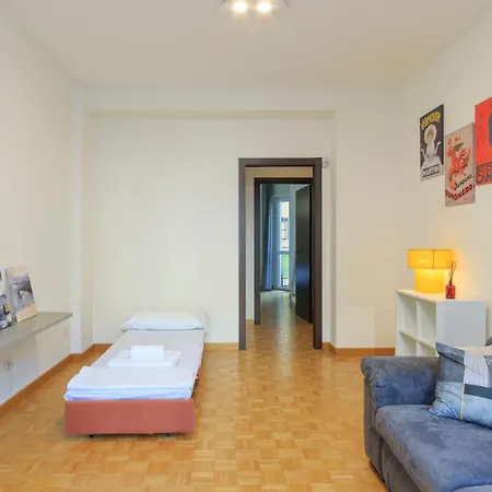 Stile E Comfort Vicino Arco Della Pace Metro M5 Apartment Mailand