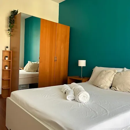 公寓 Porta Romana Luminoso Trilocale Con Balcone 米兰