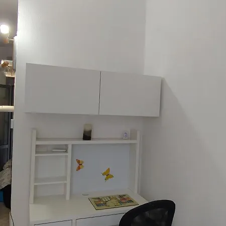 Angolo Verde, Metro Dergano