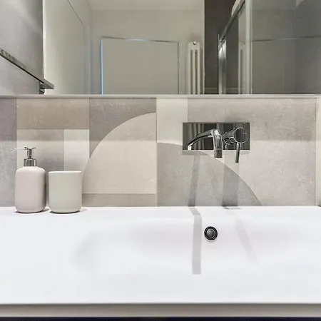 Exclusive Rooftop Vista Duomo Apartman