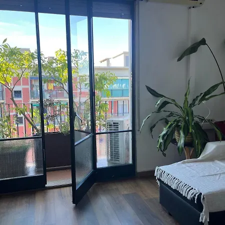 Delizioso A Zona Baggio 밀라노