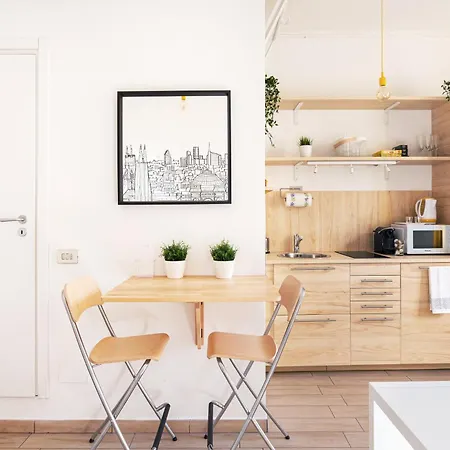 Hostmate - - Lambertenghi *