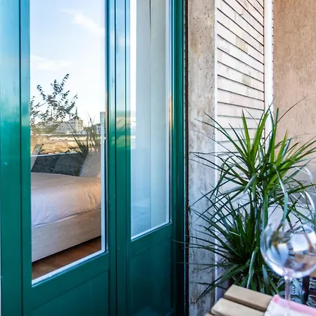 شقة Politecnico - Spacious Ap Balcony - Sleeps 4 *