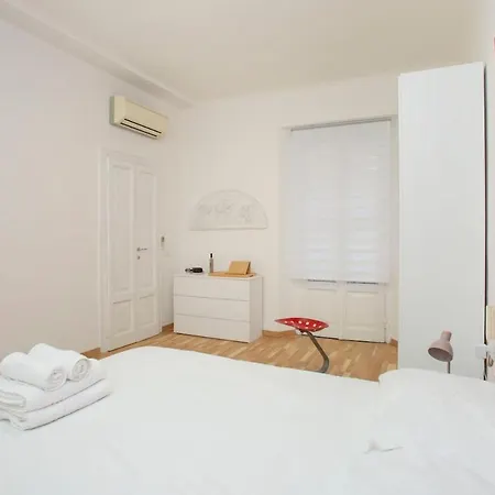 Apartament Monti 29 - Corso Sempione Mediolan