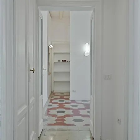 Vintage Hideaway Milan-historic Courtyard * Милан