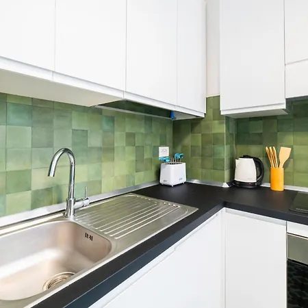 Roncaglia 25, Апартаменты