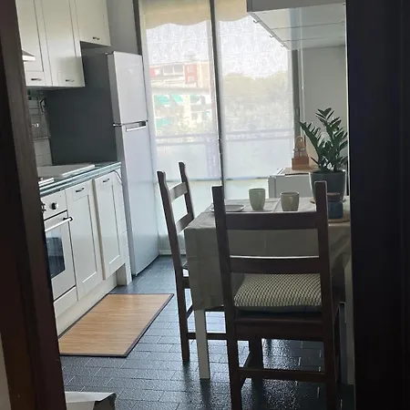 アパート Delizioso A Zona Baggio