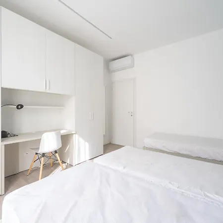 Appartement Tadino - Comfort And Charme *