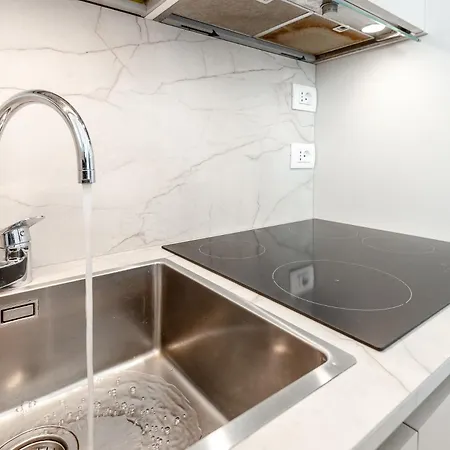 Stayeasy Bordighera - Navigli 8th Floor Terrace Apartment