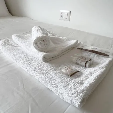 Stile E Comfort In Corso Magenta * Mediolan