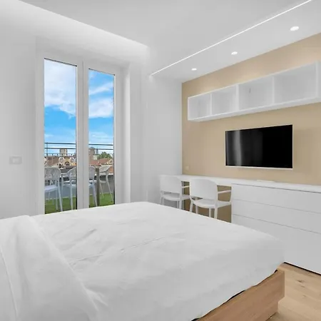 Apartman Exclusive Rooftop Vista Duomo Milánó